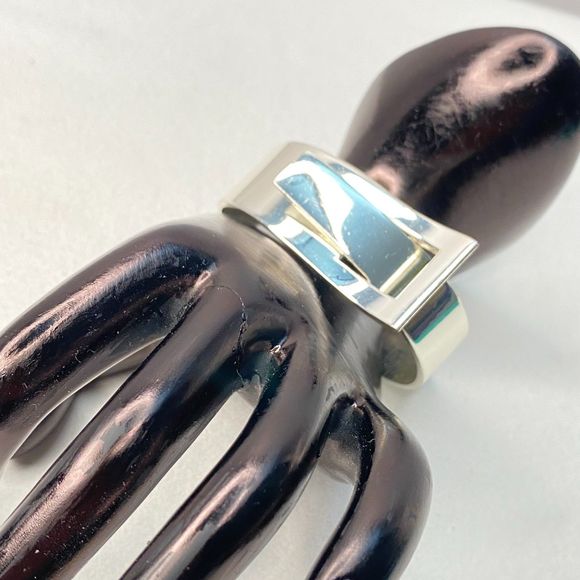 Silver Tone Bracelet Buckle Hinge Sleek Design - Picture 2 of 9